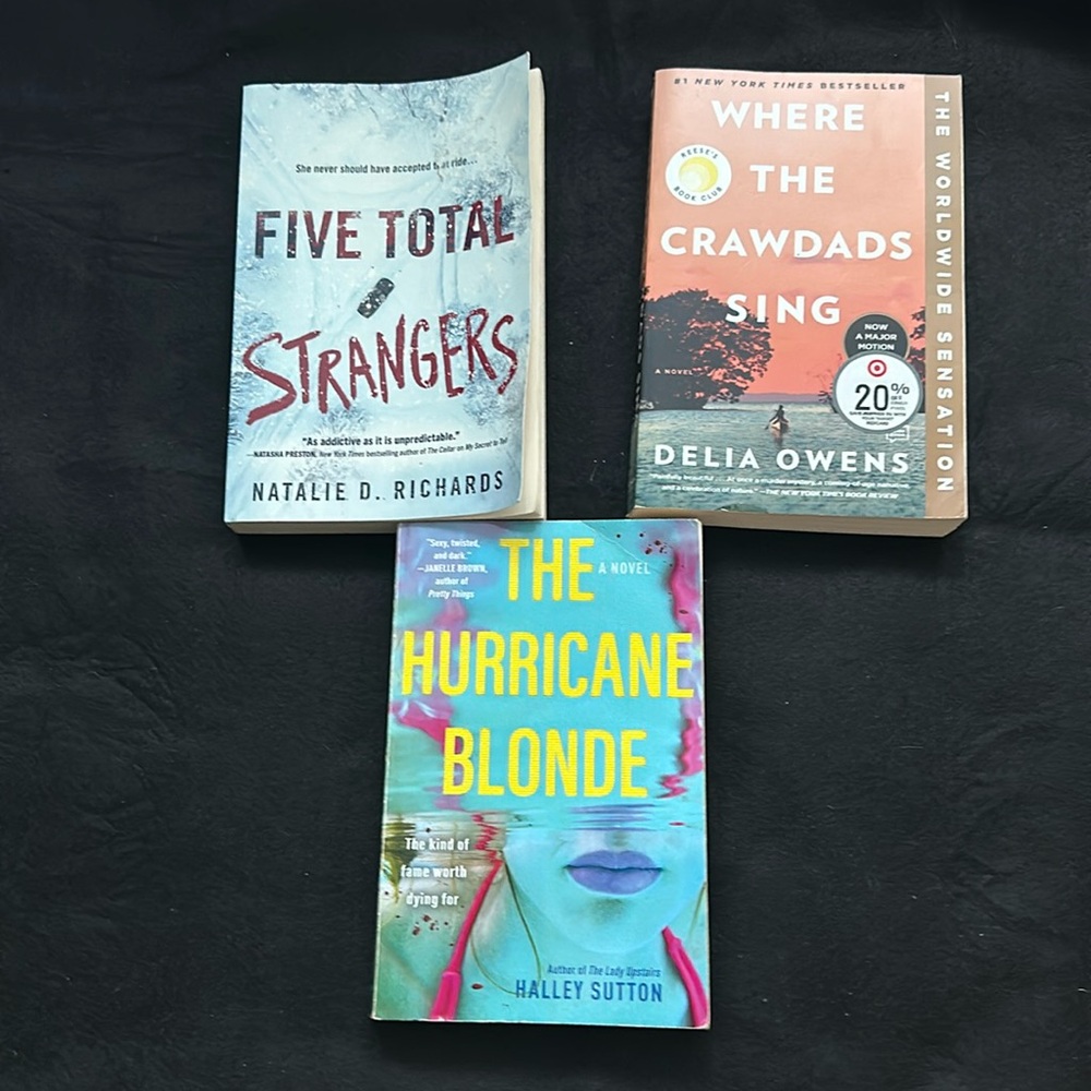 Mystery: Five Total Strangers, Where the Crawdads Sing, The Hurricane Blonde